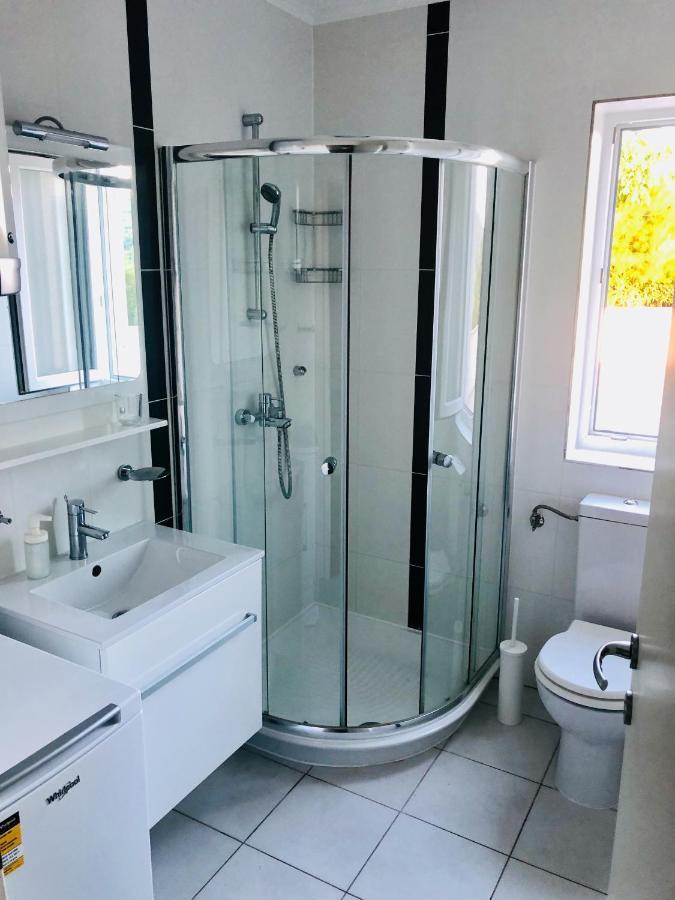 Private Pool And Mediterranean Garden Apt Mia Silo  Exterior photo