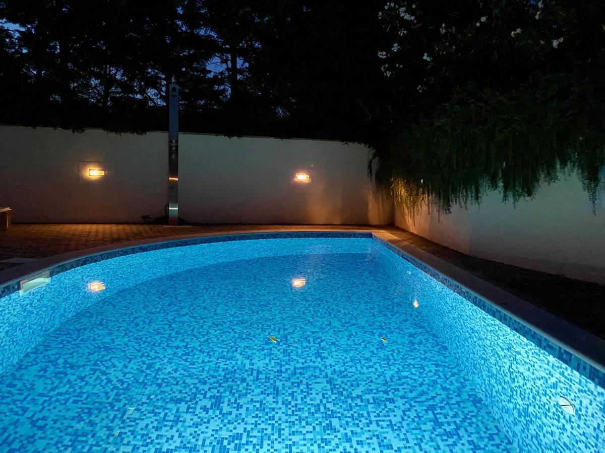 Private Pool And Mediterranean Garden Apt Mia Silo  Exterior photo